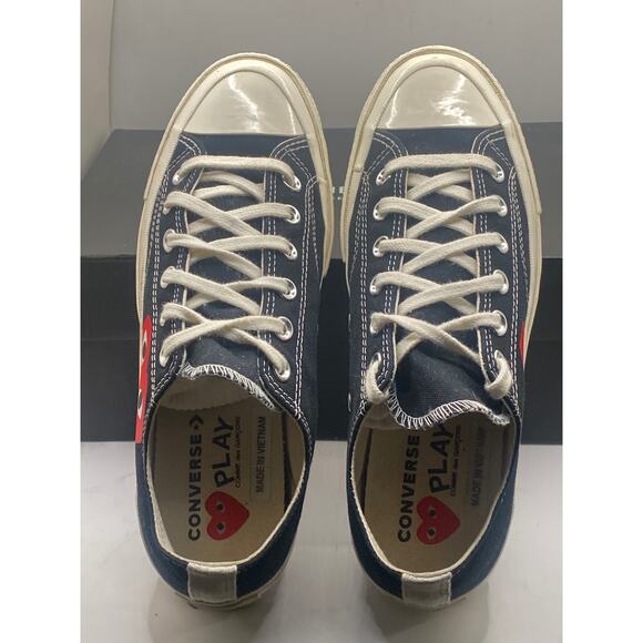 Athletic_Shoes
